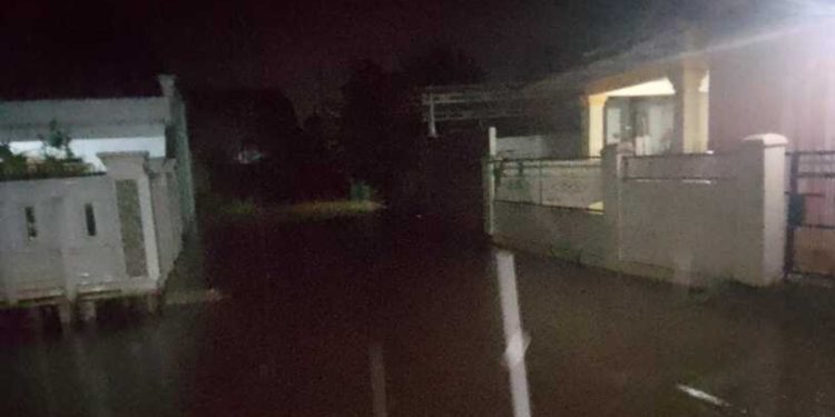 Rumah Warga Sekitaran Rumdis Ketua DPRD di Landa Banjir Dadakan, Masyarakat Minta Adanya Solusi